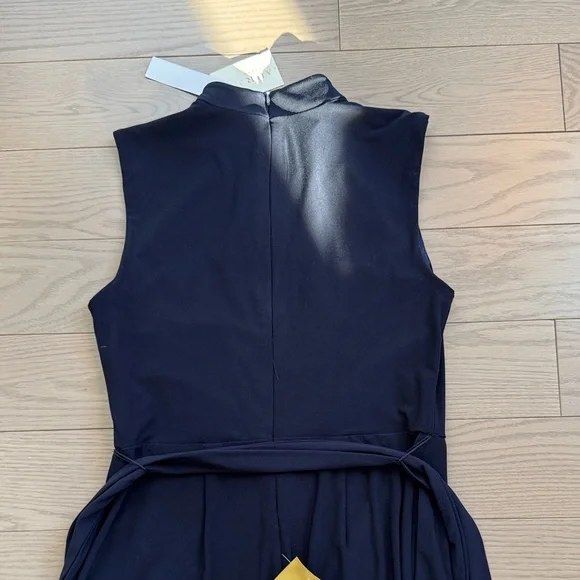 Size 2 Navy Blue LAURA Petites Sleeveless Jumpsuit - Picture 8 of 11